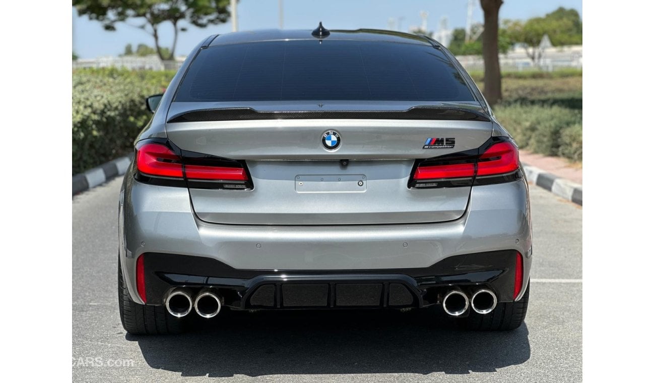 بي أم دبليو M5 Competition 4.4L (617 HP) BMW M5 Competition Carbon Fiber Edition / GCC / 2021 / Perfect Condition /