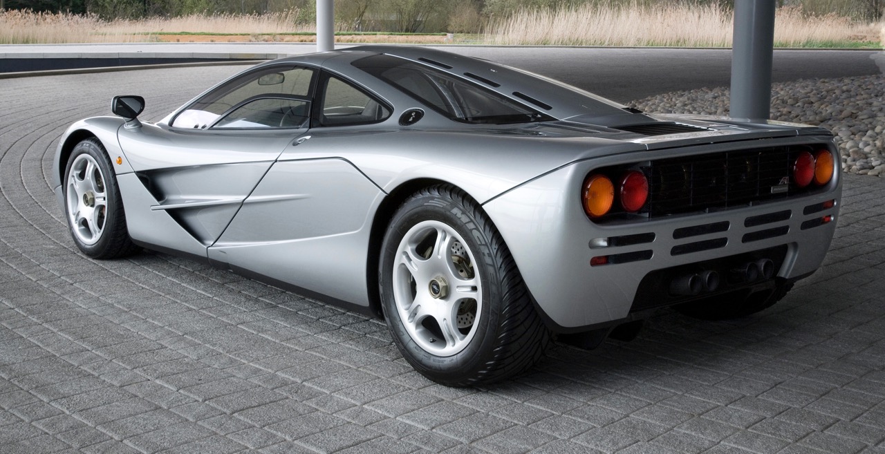 McLaren F1 exterior - Rear Right Angled