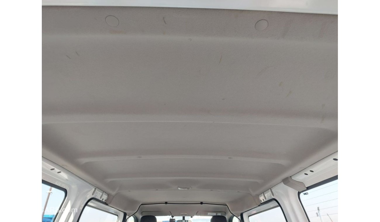 نيسان كارافان NISSAN CARAVAN VAN RIGHT HAND DRIVE(PM20510)