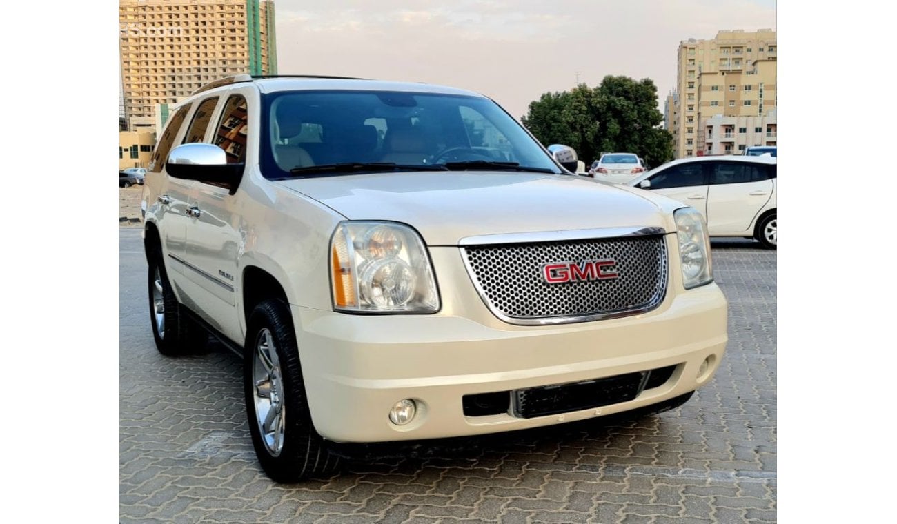 GMC Yukon GMC YUKON DENALI GCC 2012 FULL OPTION