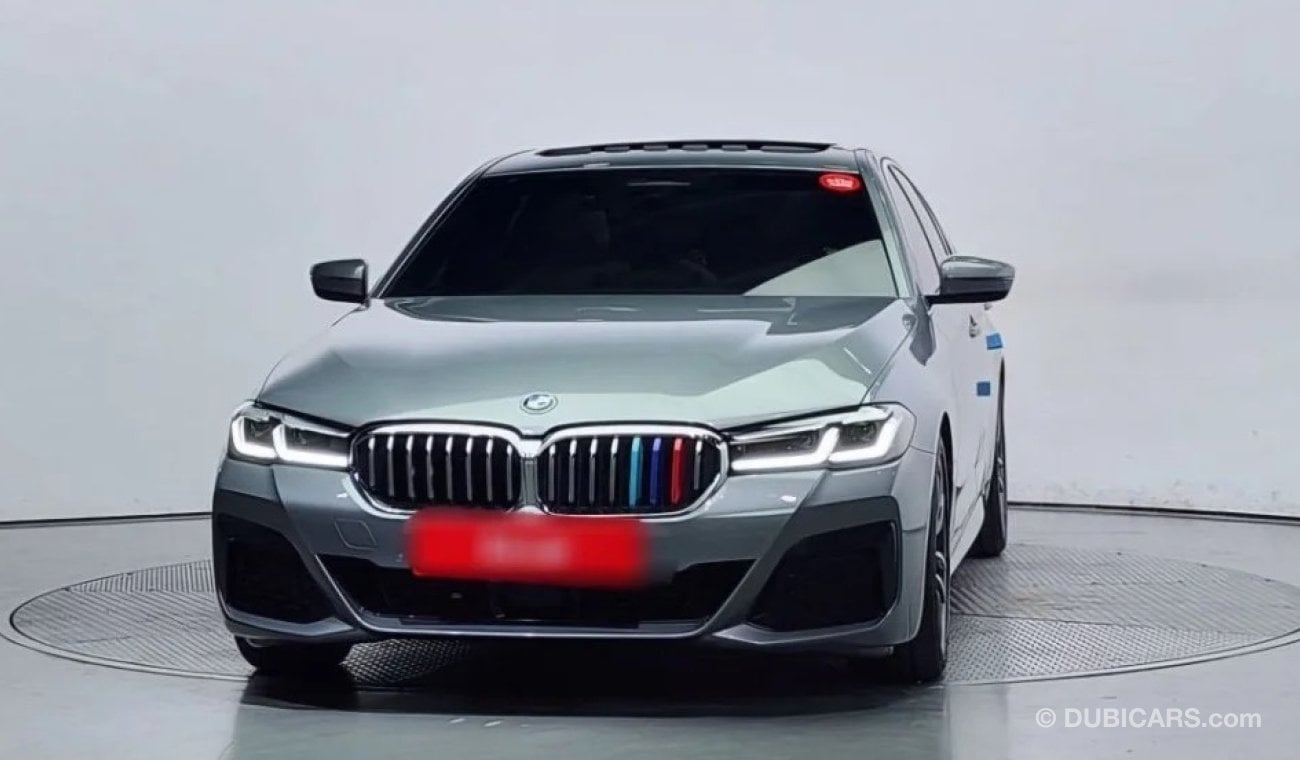 بي أم دبليو 520i M Sport