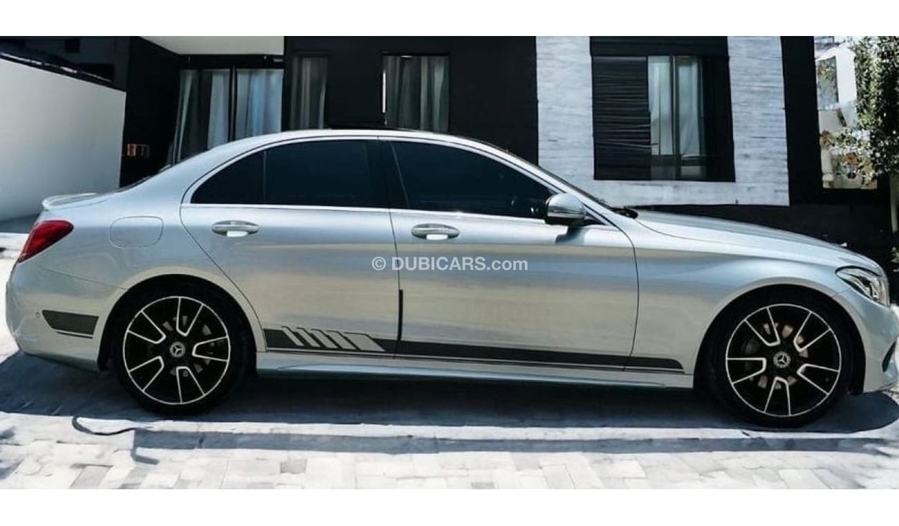 Mercedes-Benz C200 AMG Pack AED 1,430 PM | MERCEDES-BENZ | C200 AMG-KIT | 2018 | 0% DP | GCC SPECS | WELL MAINTAINED