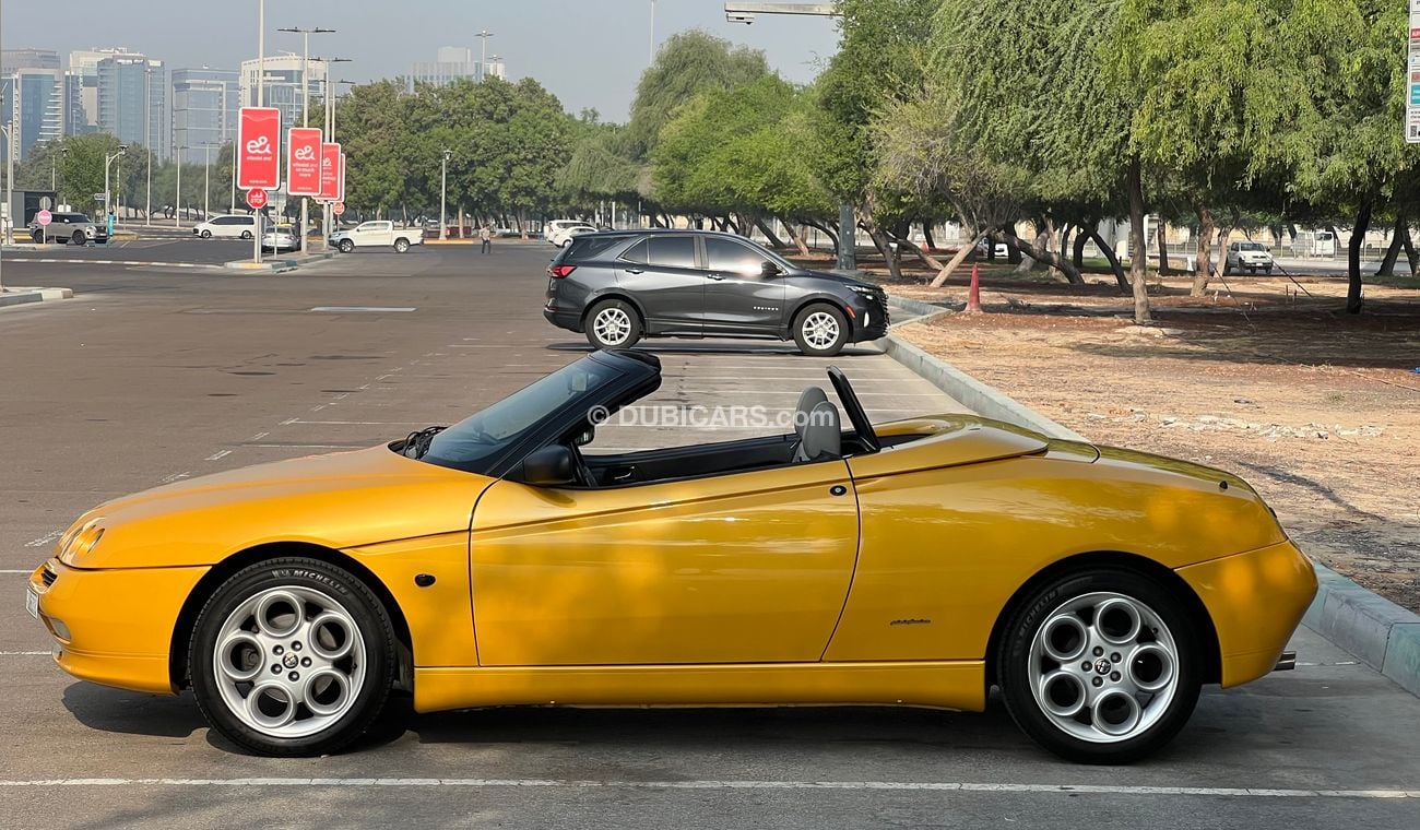 Alfa Romeo Spider 2.0