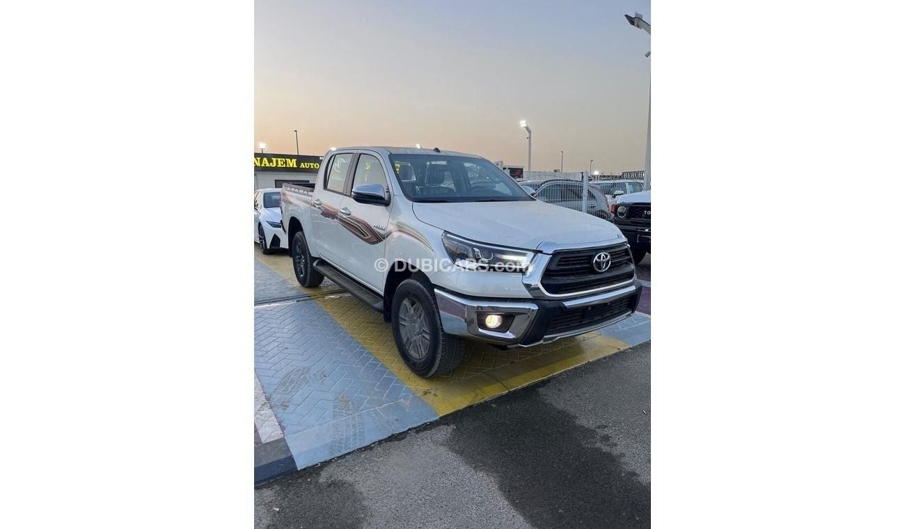 Toyota Hilux GLX-S 2.7L PETROL A/T 4WD OMAN SPECS