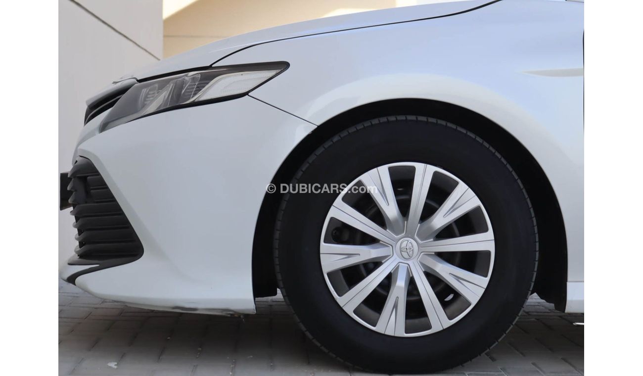 تويوتا كامري S 2.5L (181 HP) Toyota Camry 2018 GCC without accidents in excellent condition 1111 P.M