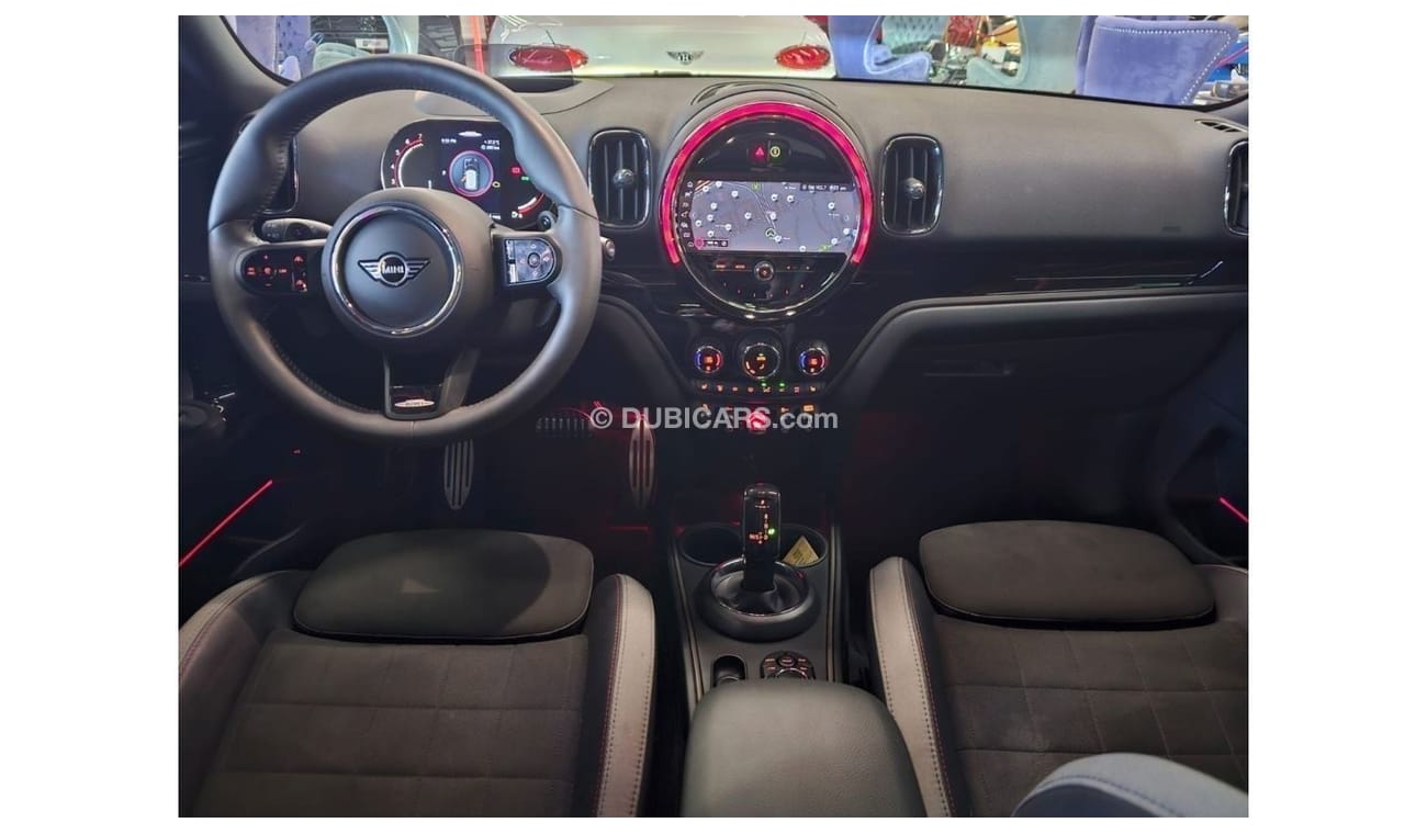 ميني جون كوبر كونتري مان 2023 Mini John Cooper Works/Alcantara Seats/Mint condition