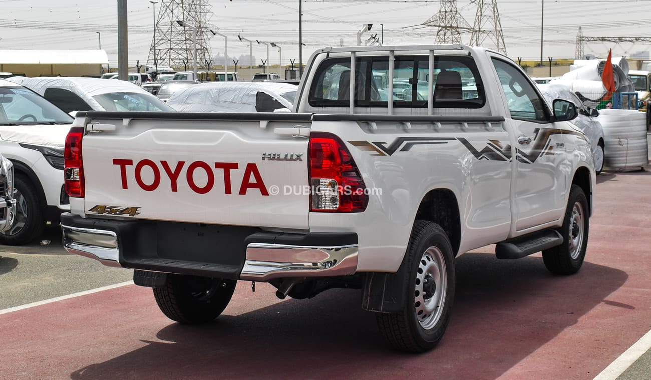 Toyota Hilux 2.7L Petrol M/T 4WD