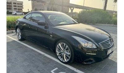 Infiniti Q60