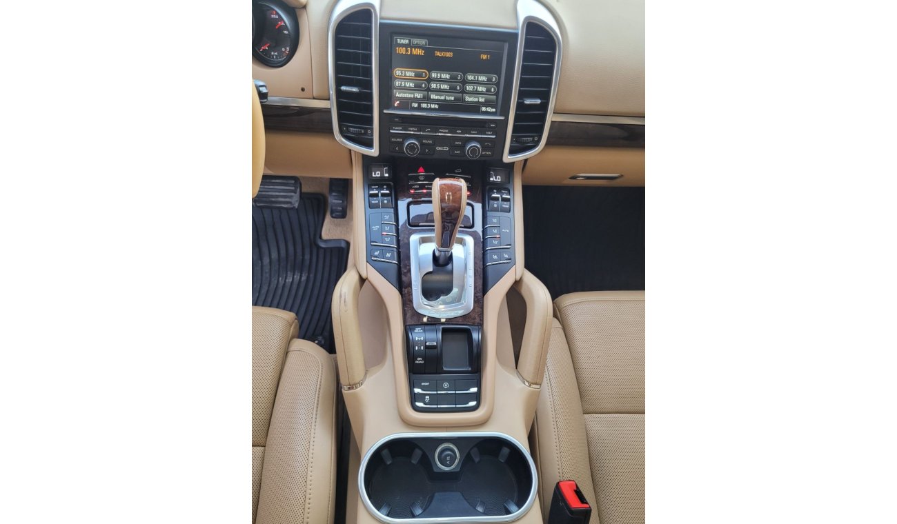 Porsche Cayenne S Cayenne S / Full Option / Panorama / 2016