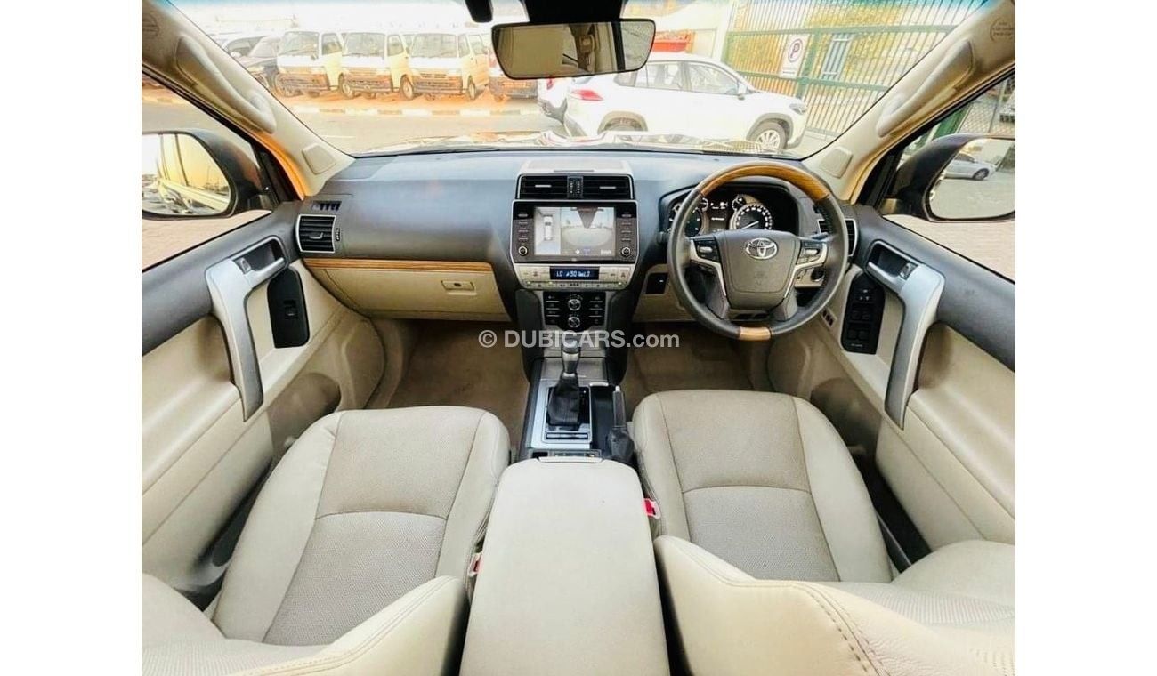 تويوتا برادو Toyota Kakadu prado 2021 full option sunroof. Electric seats . Leather seats. Coolbox. In Excellent