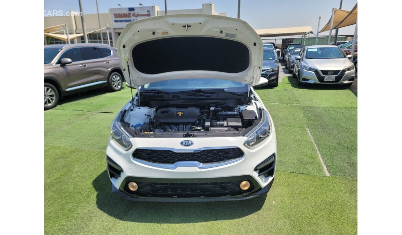 Kia Cerato SX 2019 Kia Cerato, Mid option