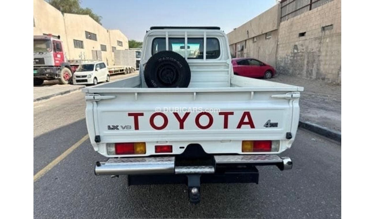 Toyota Land Cruiser Pick-Up 2018 RHD Diesel Engine Single Cabin Full Option Very Clean and Perfect Condition