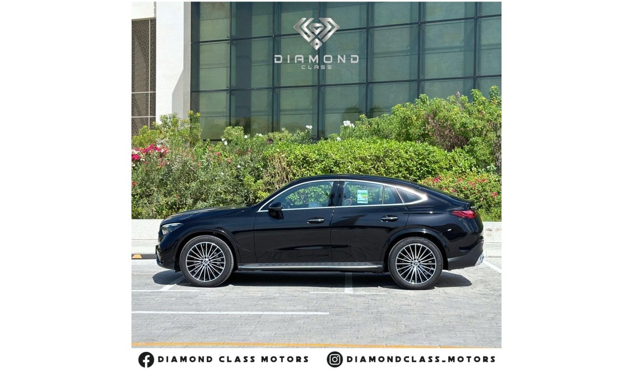 مرسيدس بنز GLC 200 Mercedes GLC 200 Coupe  AMG line - Full option GCC Brand New Under Mercedes Warranty till 2028 km