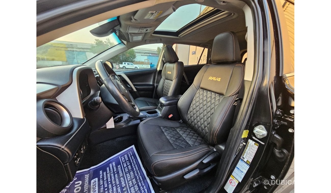 تويوتا راف ٤ فقط تصدير XLE 4x4 with sunroof and leather seats