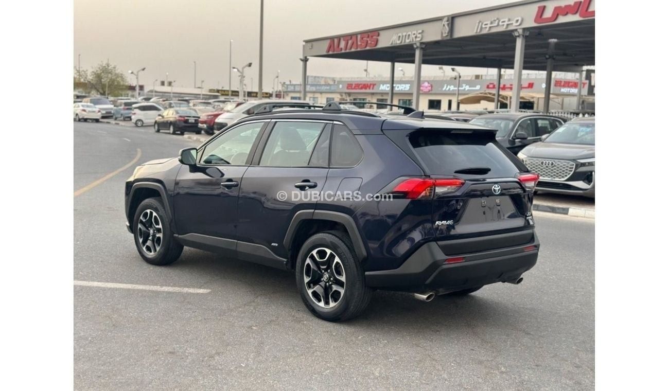 تويوتا راف ٤ Hybrid TOYOTA RAV4 XLE premium 2021