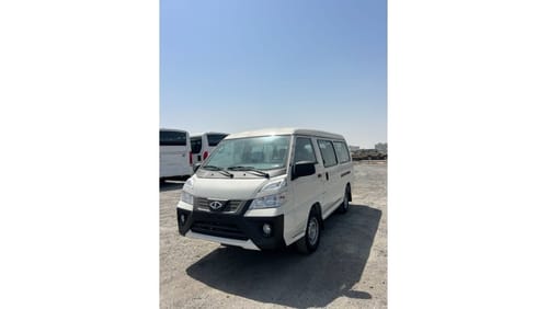 CMC D 260 CMC Veryca- Window Van -8 seater/ 2.4L 2WD