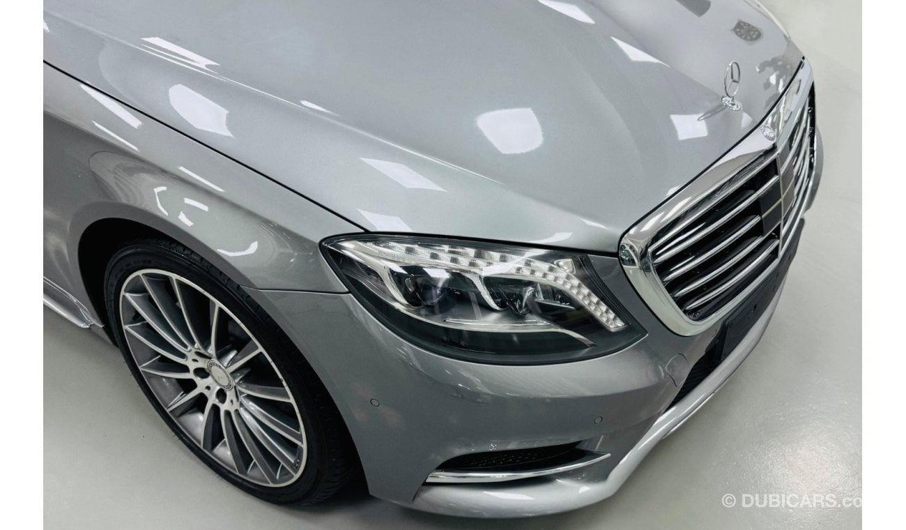 Mercedes-Benz S 500 AMG GCC .. FSH .. 25000 Km Only .. Original paint .. Brand New condition