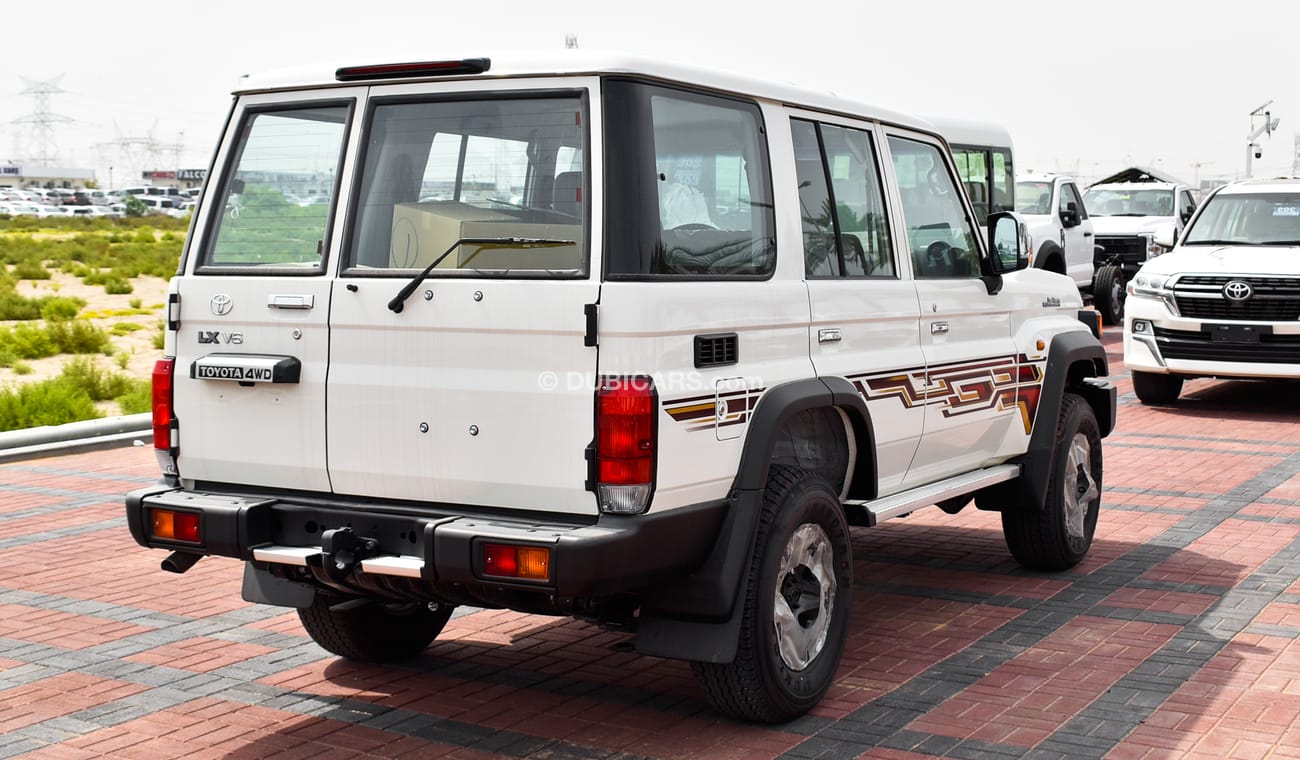 Toyota Land Cruiser Hard Top LX V6