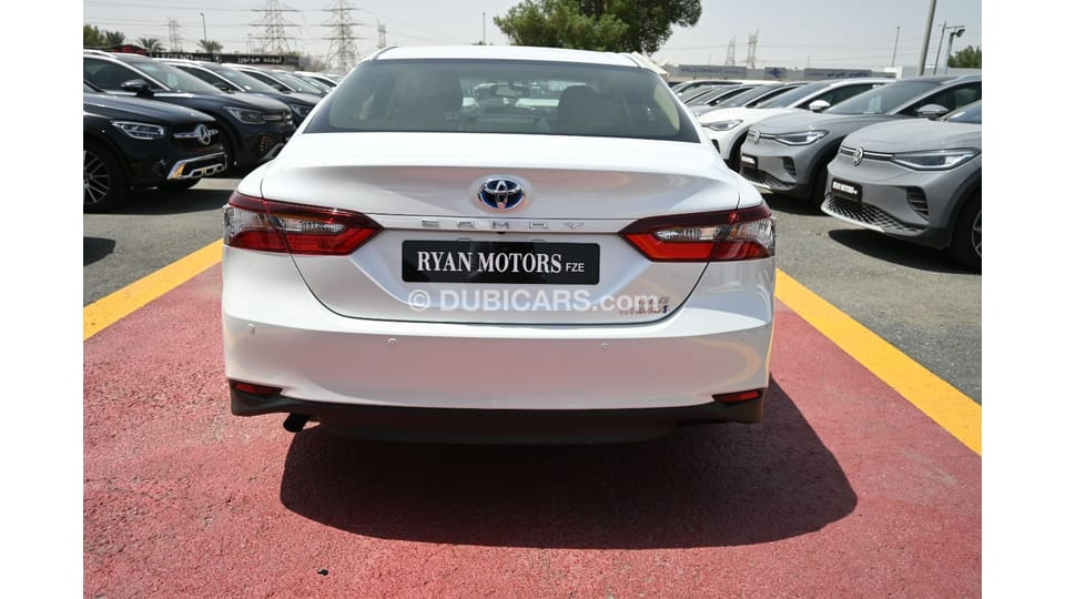 New GLE Toyota Camry (AXVH71) 2.5L Hybrid, Sedan, FWD, 4 Doors, Driver ...