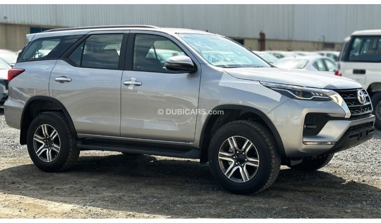 Toyota Fortuner 2.4L V4 DIESEL 4WD AT(EXPORT ONLY)