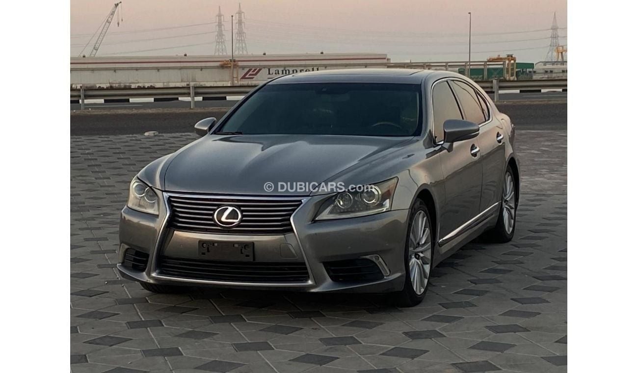 Lexus LS460 Premier LWB 4.6L (382 HP)