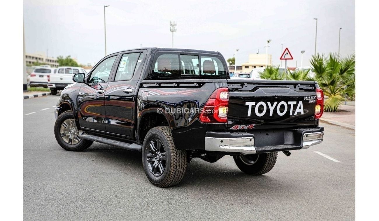 Toyota Hilux 2023 Toyota Hilux 4x4 DC 2.8 SR5 - Black inside Maroon | Export Only