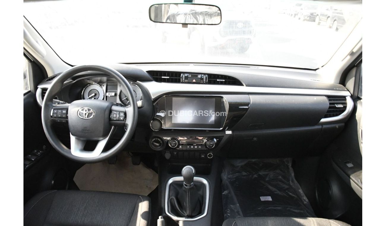 Toyota Hilux TOYOTA HILUX 2.4 DSL DC 4X4 MANUAL TRANSMISSION WITH AUTO & REAR AC