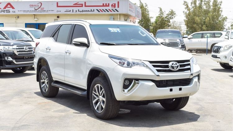 Toyota dubai fortuner