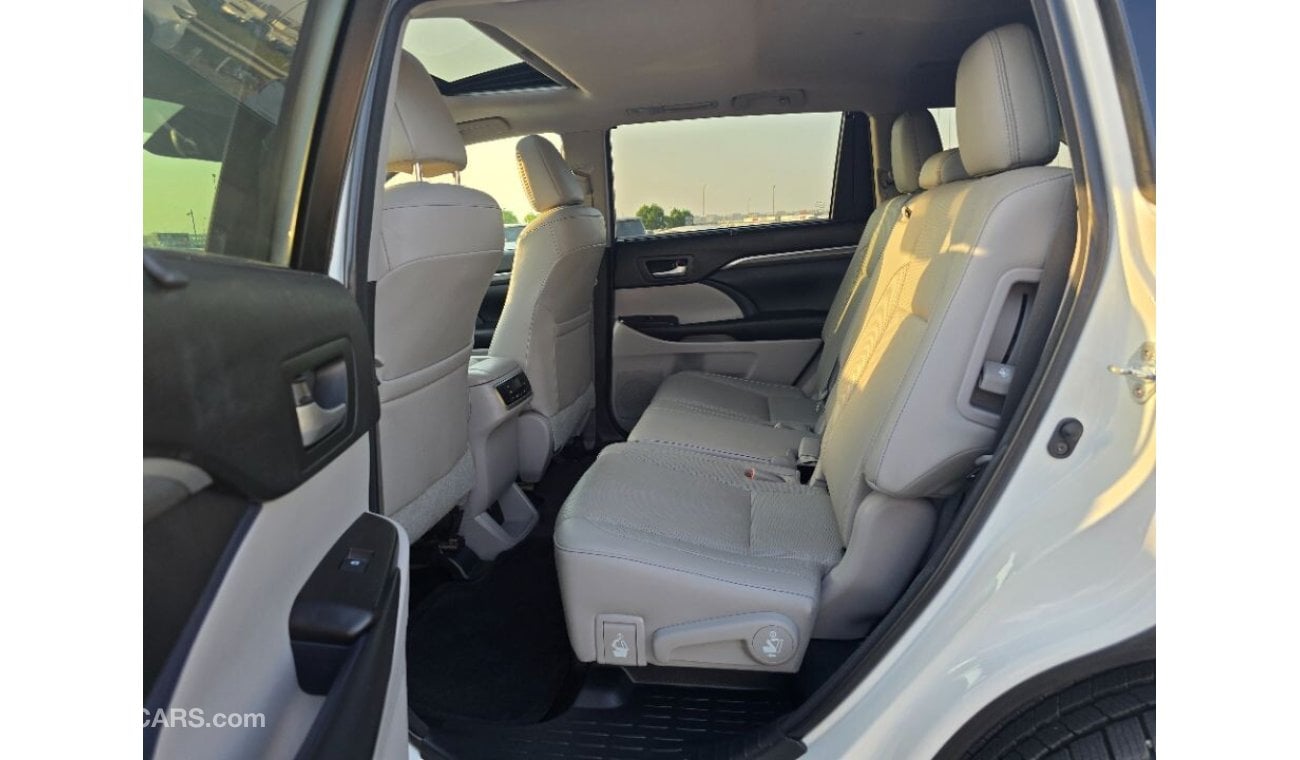 Toyota Highlander 2018 Model Limited 4x4 , sunroof and 7 seater