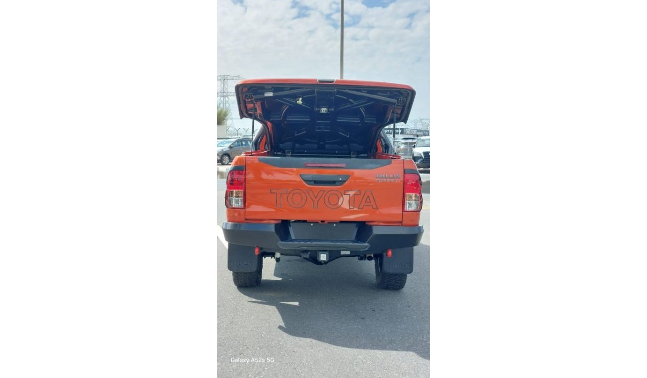 تويوتا هيلوكس TOYOTA HILUX 2019 MODEL RIGHT HAND DRIVE 2.8CC DIESEL FULL OPTION 1GD ENGINE 6-SPEED FLOOR SHIFT