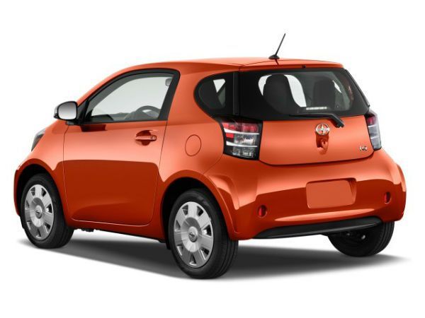 Scion iQ exterior - Rear Right Angled