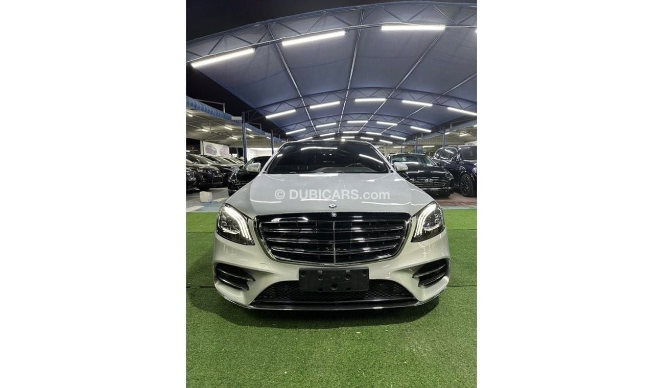 مرسيدس بنز S550 Maybach مرسيدس بنز s550 4Matic بحالة ممتازة بانوراما جلد كامل كاميرا 360 2014