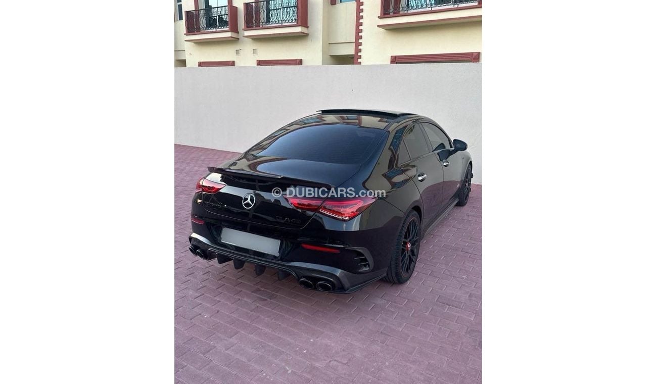 مرسيدس بنز CLA 250 Std 2.0L (221 HP)