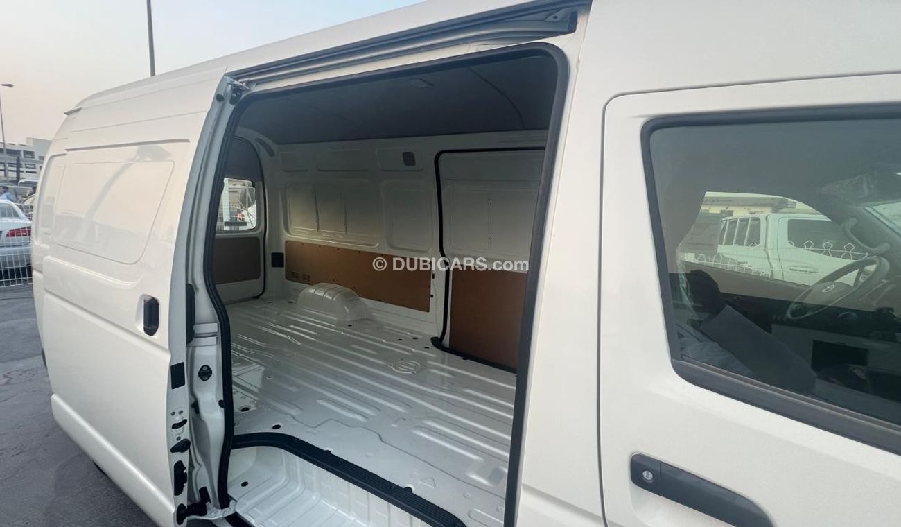 Toyota Hiace High Roof Van-Cargo.2.7L