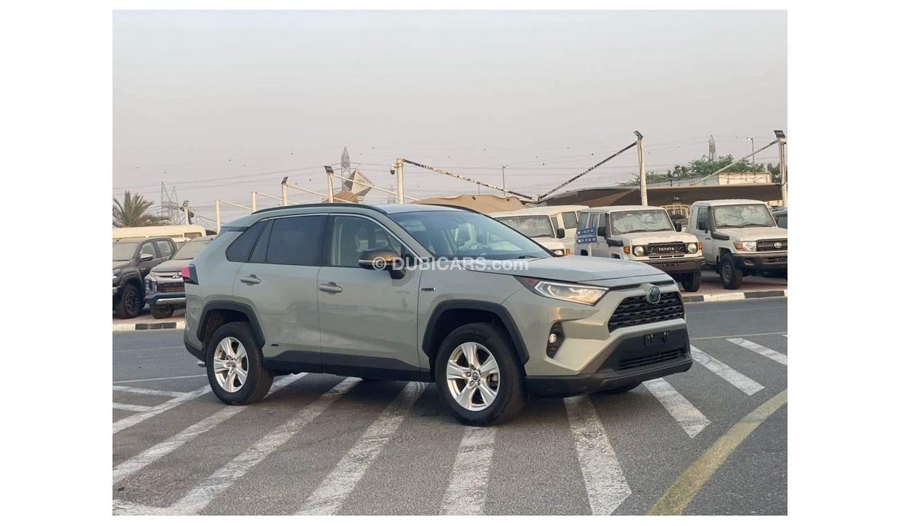 Toyota RAV4 2020 Toyota Rav4 Hybrid Fuel 2.5L V4 MidOption+ Push Start - 4x4 AWD - 38,000 Mileage