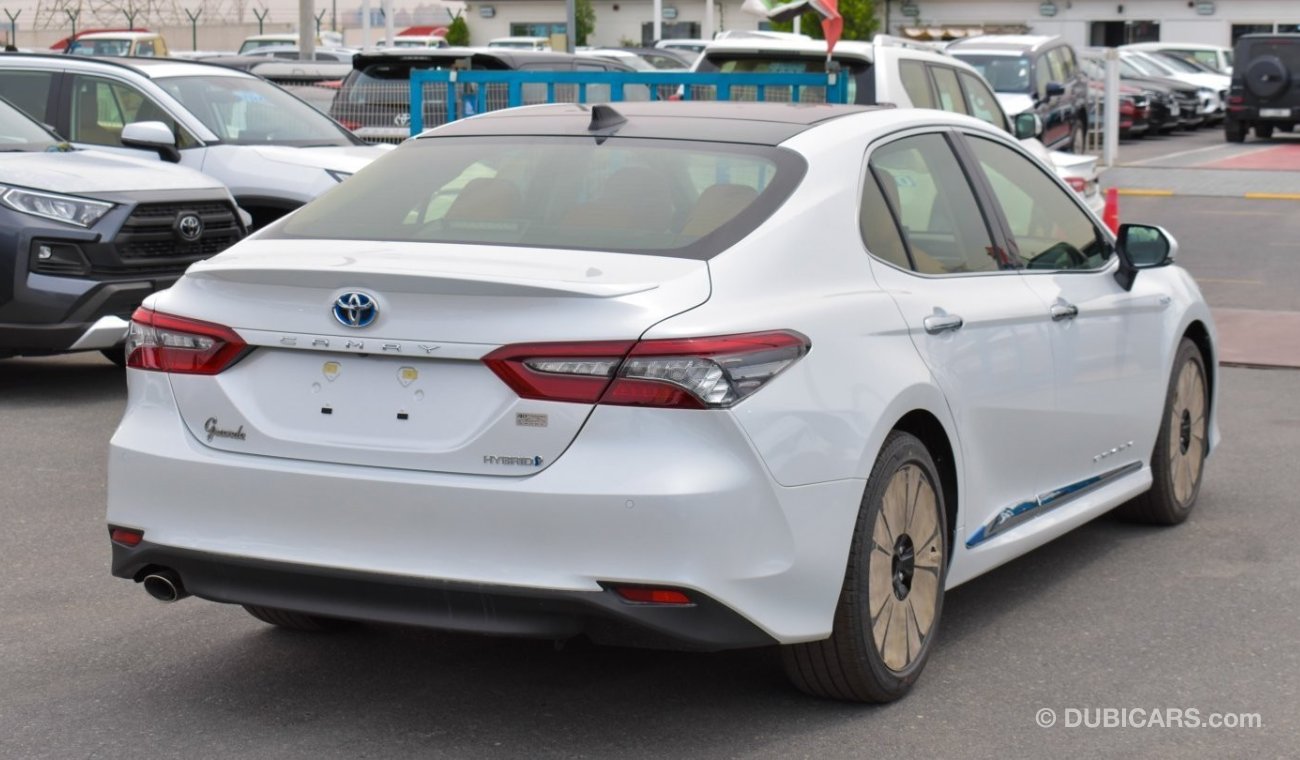 تويوتا كامري Hybrid 2.5 L