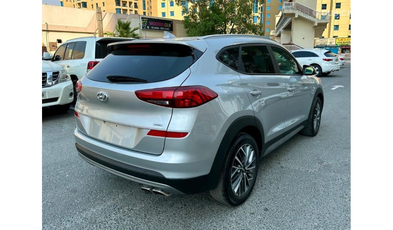 Hyundai Tucson Limited 2.4L/AWD