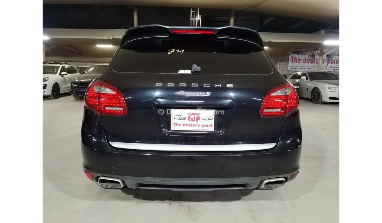 Porsche Cayenne S 4.8L