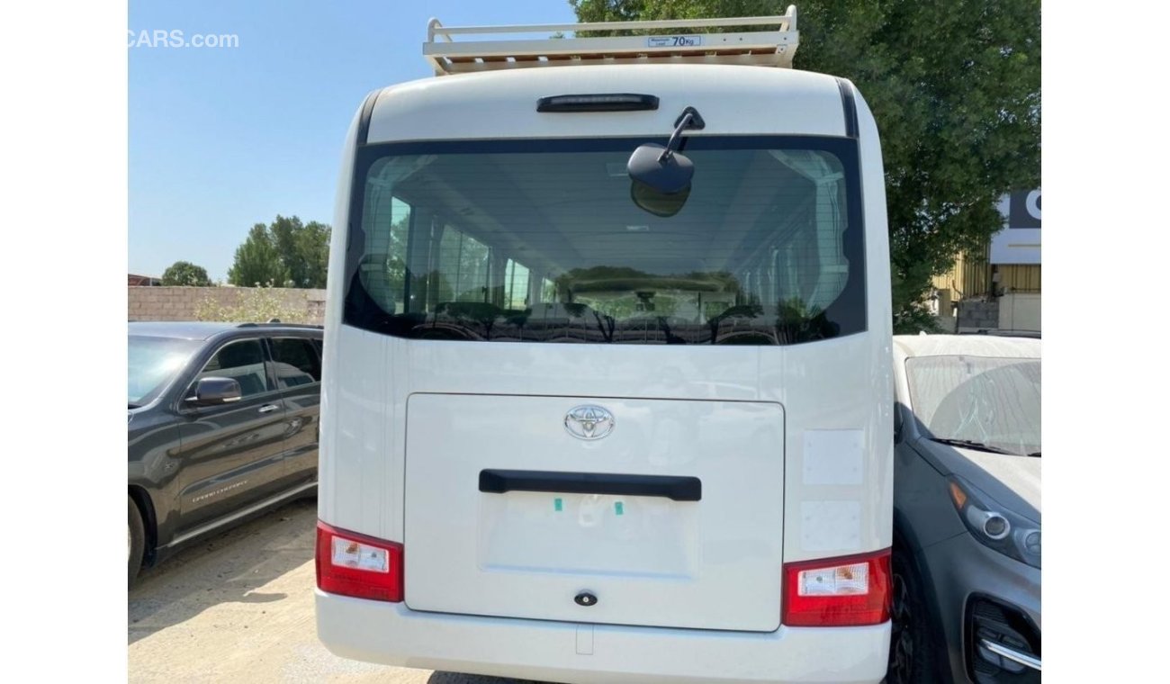 تويوتا كوستر TOYOTA COASTER 4.2L 30-SEATS DIESEL ( ASK FOR PRICE )