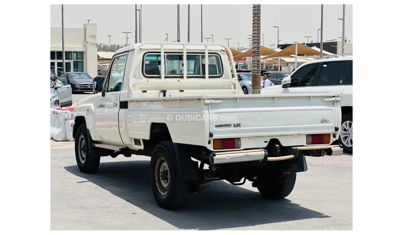 Toyota Land Cruiser Pick Up Gcc good condition