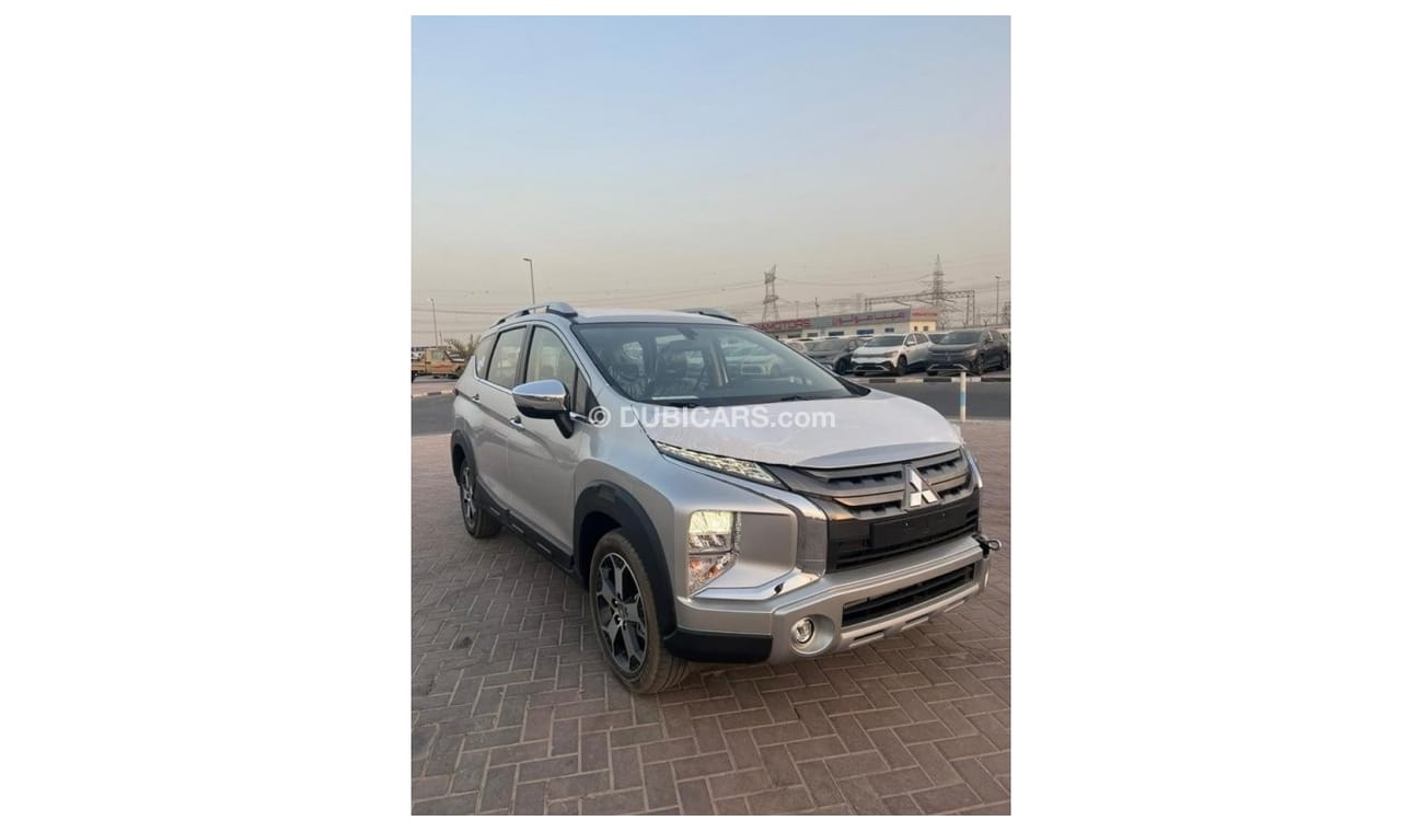 Mitsubishi Xpander XPANDER CROSSE