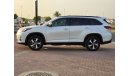 Toyota Highlander SE sport Addition full option sunroof and original leather seats