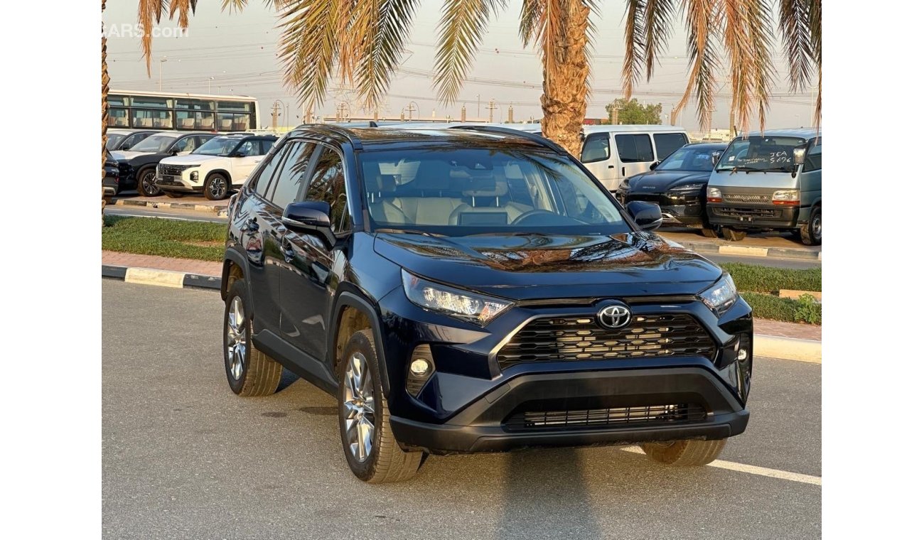 Toyota RAV4 2021 RAV4 xle premium