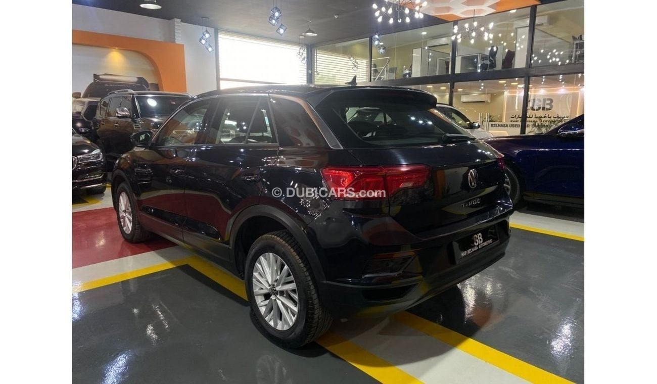 فولكس واجن T ROC AED 1360 EMi @ 0% DP | Volkswagen T-Roc 2021 TREND LINE | 1.4L | GCC |  FWD | Under Warranty |