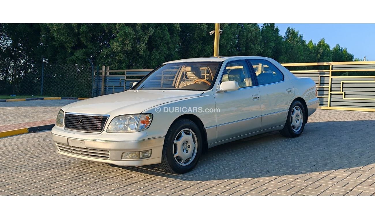 لكزس LS 400 Lexus Ls 400 Engine gear chassis body everything Very good condition car