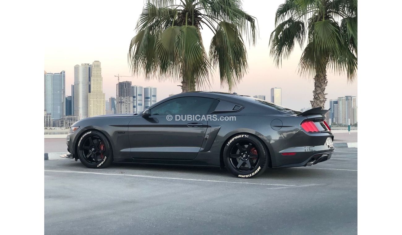 Ford Mustang GT