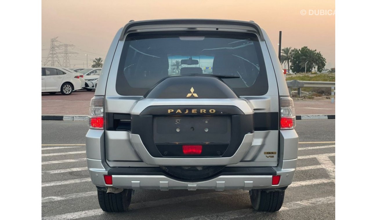 Mitsubishi Pajero 2022 Mitsubishi Pajero GLS 3.0L MidOption+ 7 Seater - 4x4 AWD - Rear CAM - Original Paint - 47,000 K