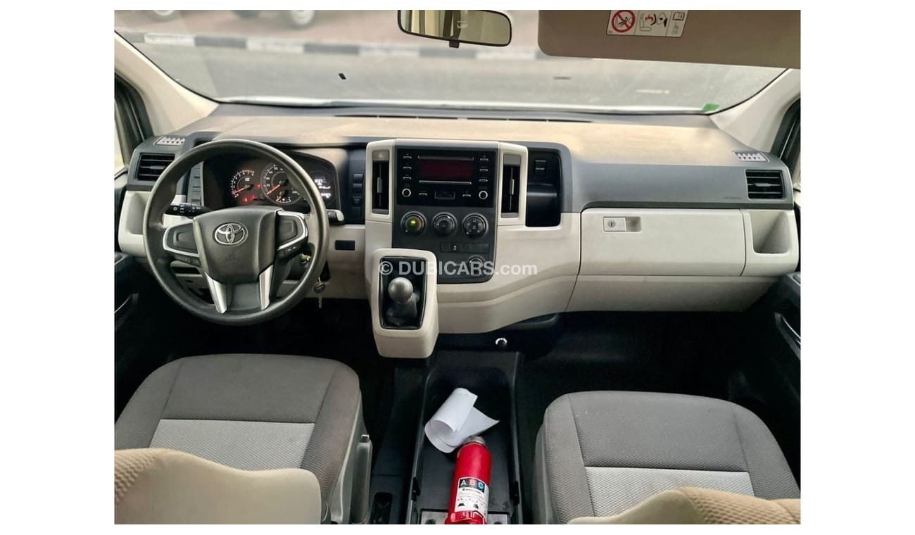 Toyota Hiace 2019 Toyota Hiace 2.8L V4 Highroof - Diesel - Manual Transmission - 13 Seater - 65,400 Km