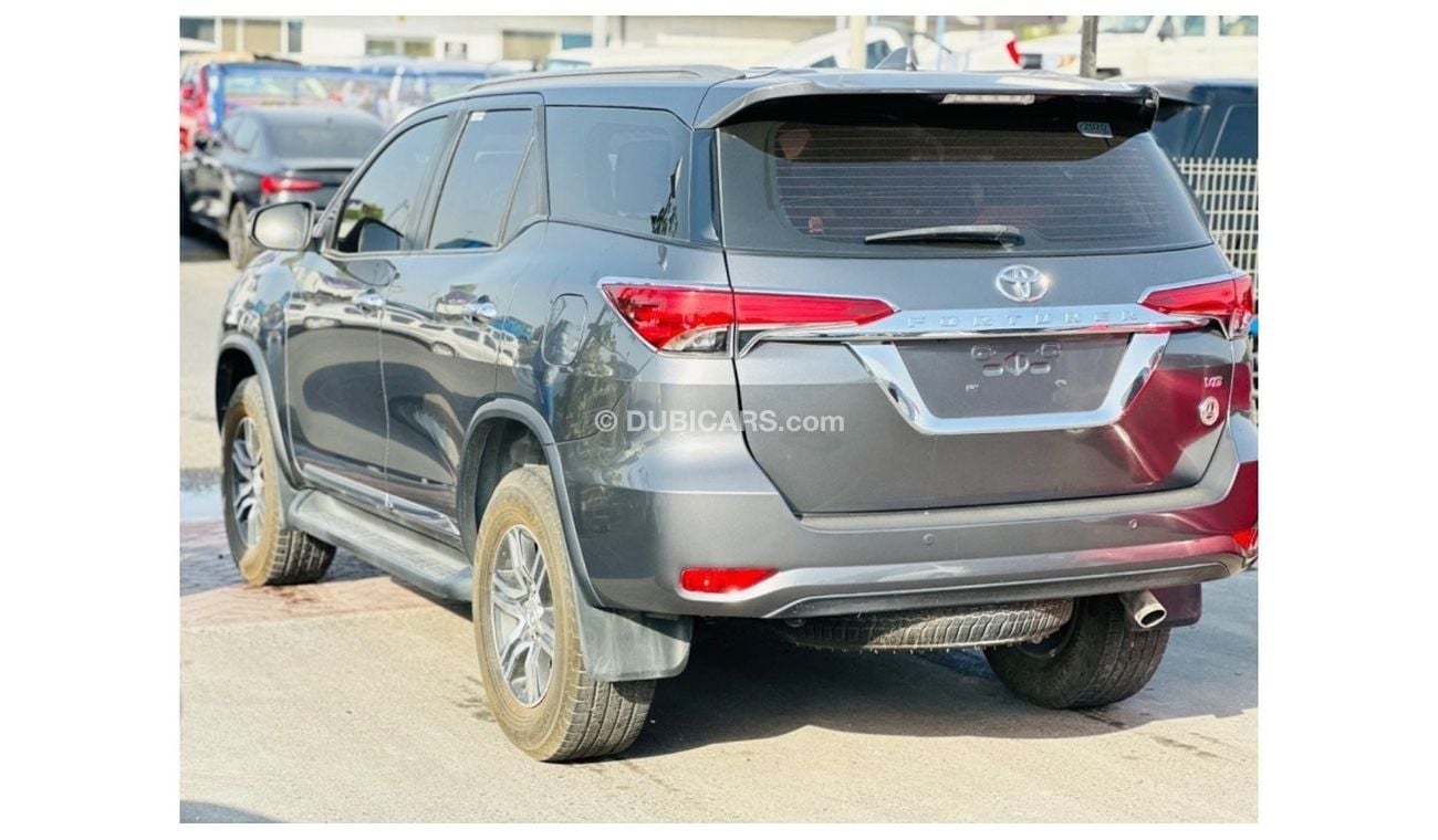 Toyota Fortuner GXR