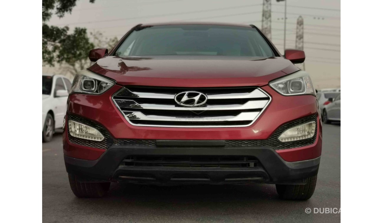 Hyundai Santa Fe 2.4L 4CY Petrol, 17" Rims, Active ECO Control, Dual Airbags, Bluetooth, Fabric Seats (LOT # 638)